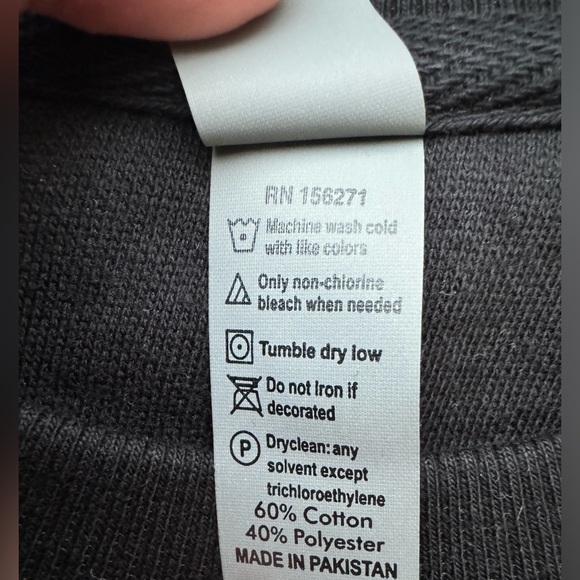 Dear Santa Chanel will do sweatshirt 🖤 - Picture 4 of 4